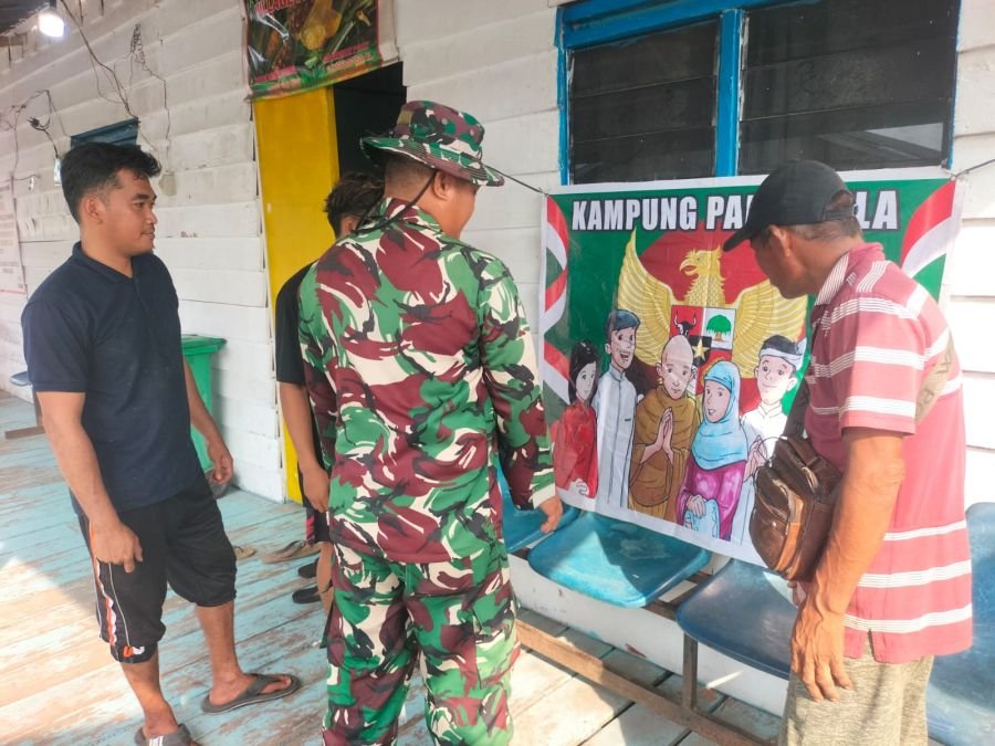 Babinsa Koramil 02/Sungai Apit Perkuat Nilai Pancasila di Sungai Rawa
