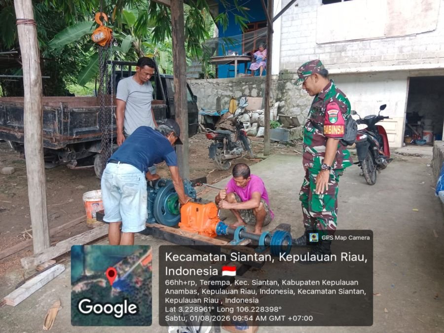 Babinsa Koramil 02/Tarempa Jalin Komsos dengan Warga Tarempa Timur, Bahas Kendala Usaha dan Solusi