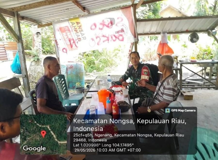 Babinsa Koramil 03 Ajak Nelayan Jaga Laut dan Keselamatan
