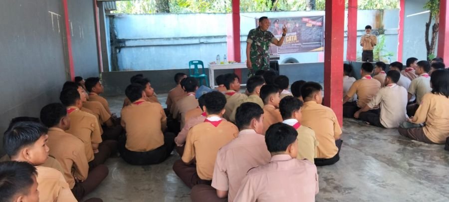 Babinsa Koramil 0321-03/Bgs Sosialisasikan Penerimaan Tamtama dan Bintara TNI