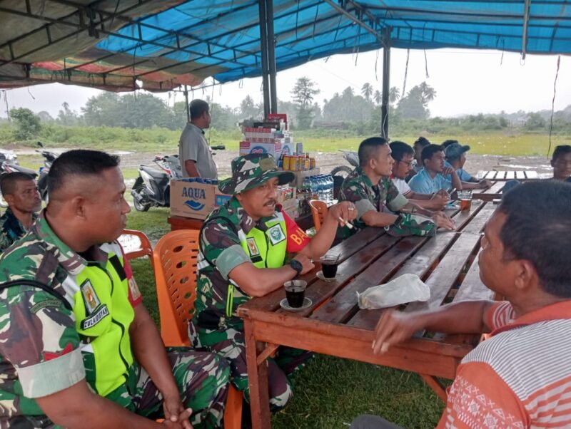 Babinsa Koramil 03/KDR Laksanakan Komsos Bersama Lurah Tanjung Batu