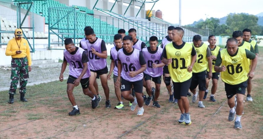 Babinsa Koramil 03/Kundur Laksanakan Garjas Periodik I di Stadion Badang Perkasa