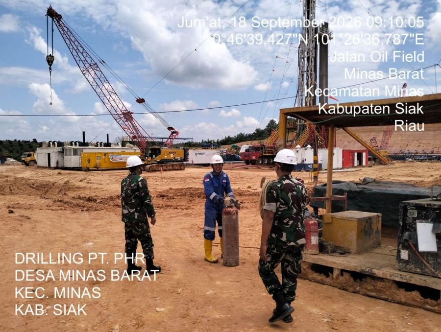 Babinsa Minas Pantau Dua Lokasi Drilling, Situasi Operasional Tetap Aman
