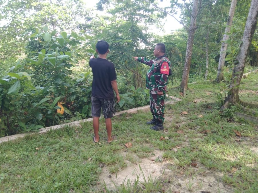 Babinsa Koramil 04/Lph Intensifkan Patroli Karhutla di Wilayah Rumbai Timur