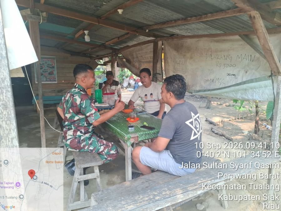 Babinsa Koramil 04/Perawang Hadir di Tengah Warga, Koptu Lasroha Perkuat Komsos di Kp Perawang Barat