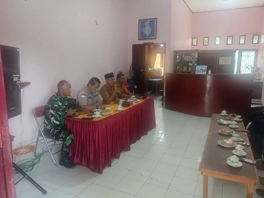 Babinsa koramil 04/rupat  hadiri FGD di desa pangkalan nyiri