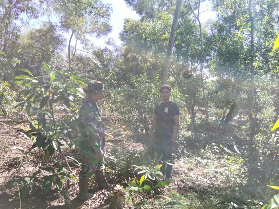 Babinsa Koramil 04/Rupat Perkuat Patroli Karhutla di Sri Tanjung