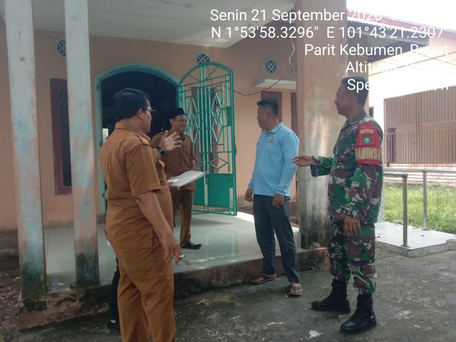 Babinsa Koramil 04/Rupat Perkuat Silaturahmi dan Nilai Pancasila