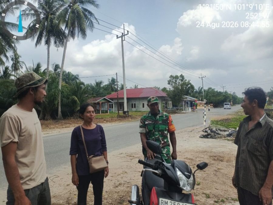 Babinsa Koramil 05/Bukit Batu Tanamkan Nilai Pancasila kepada Warga Sungai Selari