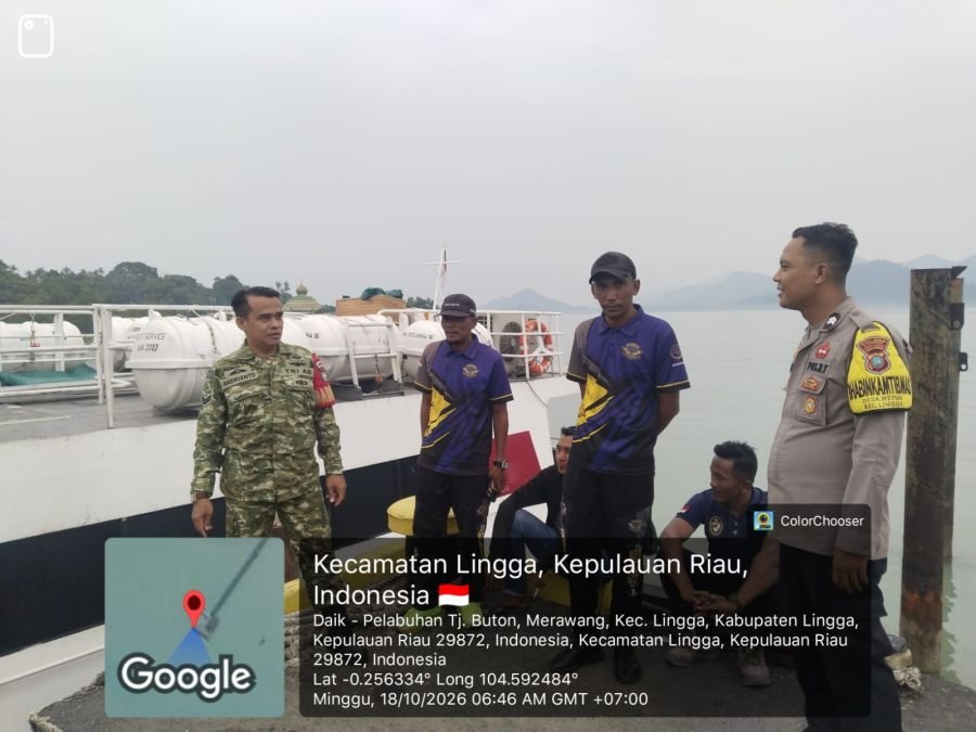 Kabut Asap Persempit Jarak Pandang, Babinsa Lingga Ingatkan Kapten MV Oceana