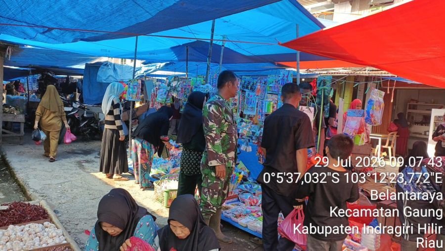 BABINSA KORAMIL 05/GAS, DIM 0314/INHIL SERTU RUDI HARTONO MELAKSANAKAN PEMANTAUAN PASAR
BELANTARAYA
