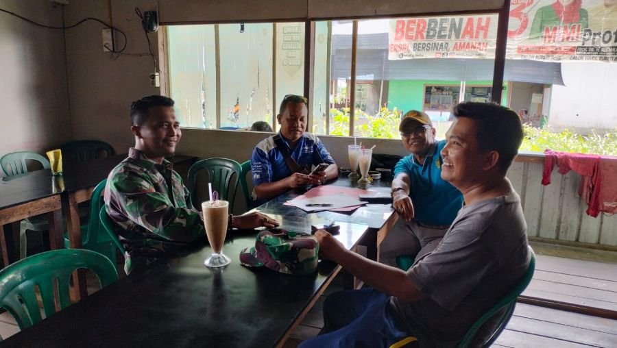 Babinsa Koramil 05/Gaung Pantau Kondisi Sosial Warga Teluk Pantaian