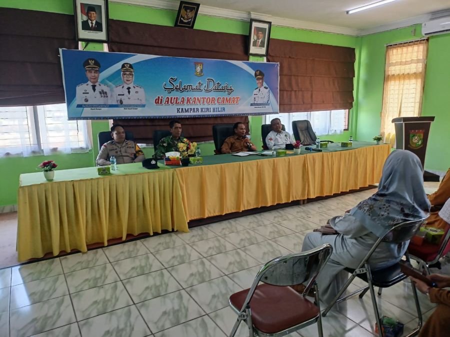 Babinsa Koramil 05/KK Dim 0313/kpr Hadiri Rapat Persiapan Hari Jadi Provinsi Riau ke-69 dan HUT RI k