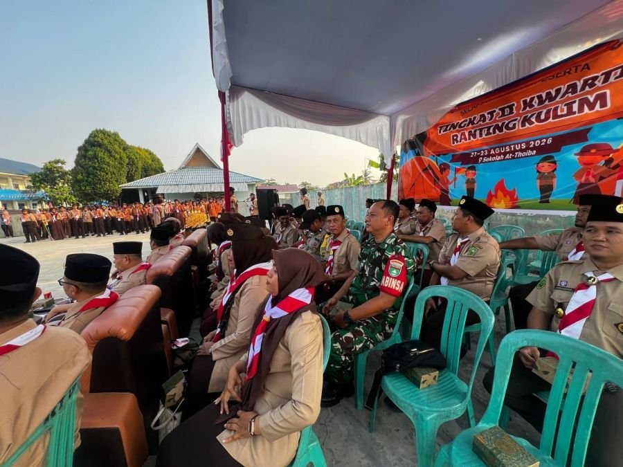 Babinsa Koramil 05/Sail Dukung Pembinaan Generasi Muda melalui LT II Pramuka Ranting Kulim
