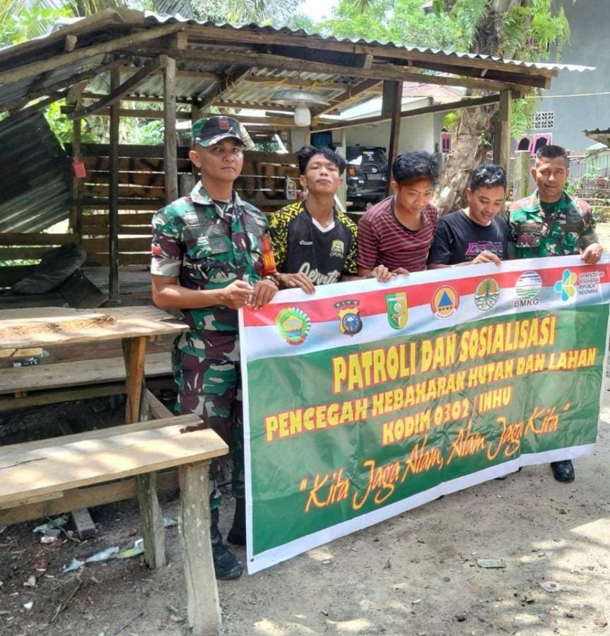 Babinsa Koramil 06/Cerenti Gencarkan Sosialisasi Karhutla di Desa Tanjung Medan
