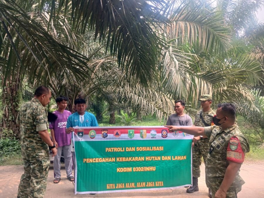 Babinsa Koramil 06/Cerenti Laksanakan Sosialisasi Karhutla di Desa Sikakak