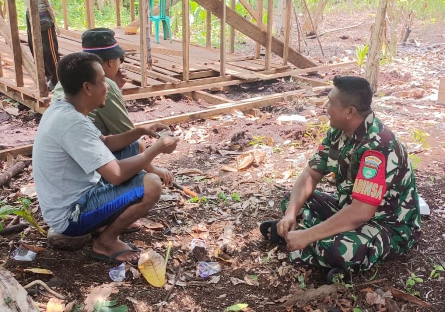 Babinsa Koramil 06/KTM, Koptu Al Alim, melaksanakan kegiatan Pengawasan komduk SDM.