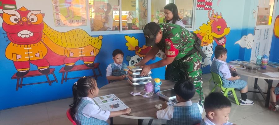 Babinsa koramil 06/KTM melaksanakan kegiatan pendampingan MBG.