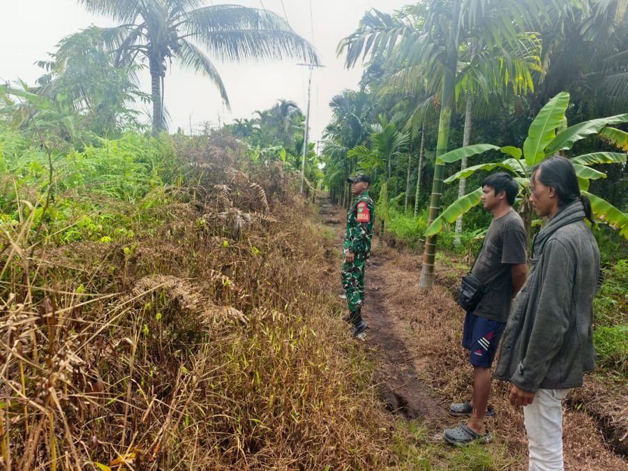 Babinsa Koramil 06/KTM  PRATU ABDUL FIKRI melaksanakan kegiatan Patroli Tapal Batas