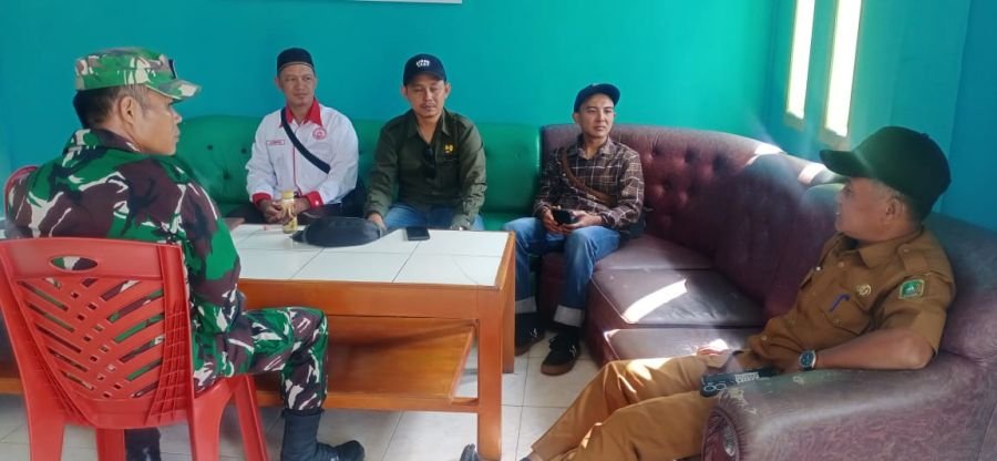 Babinsa Koramil 06/Merbau Perkuat Sinergi Lewat Komsos di Kampung Pancasila Teluk Belitung