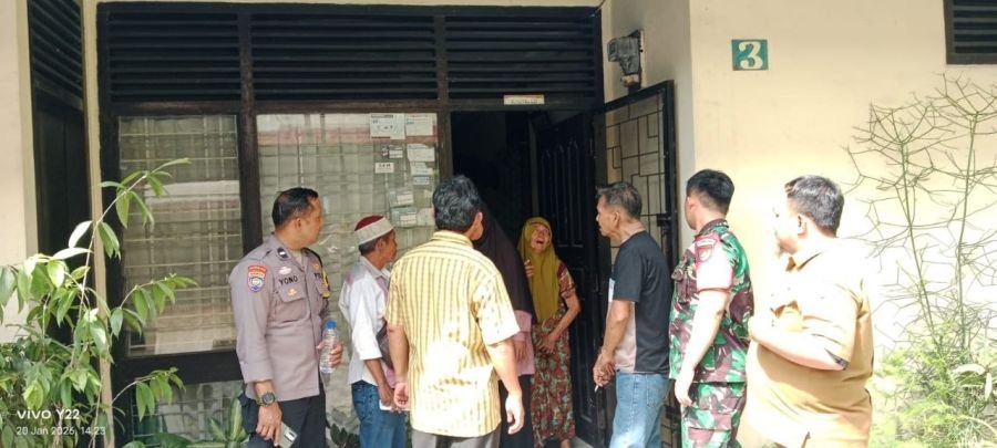 Babinsa Koramil 06/Sukajadi Dukung Pengelolaan Sampah Berbasis Masyarakat