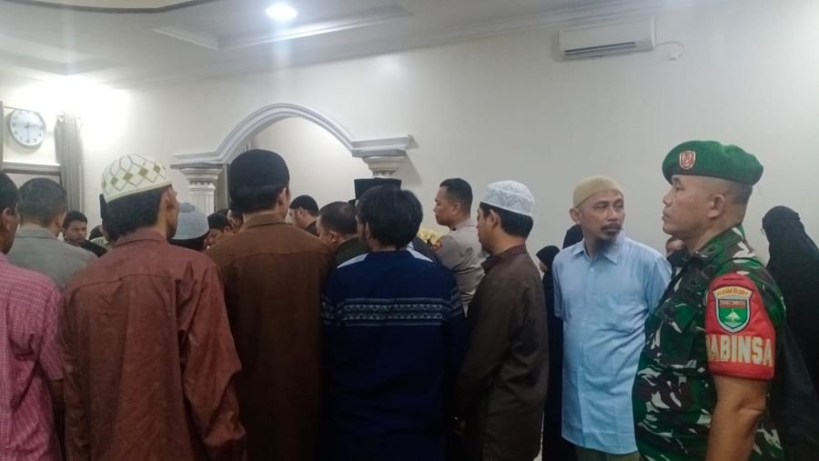 Babinsa Koramil 06/Sukajadi Hadir Berikan Dukungan Moril kepada Keluarga Almarhum
