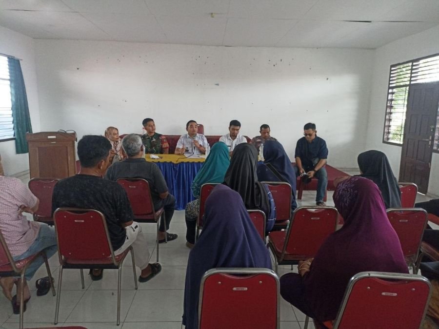 Babinsa Koramil 06/Sukajadi Hadiri Musyawarah Tindak Lanjut Mosi Tidak Percaya Ketua RT