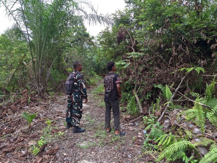 Babinsa Koramil 07 Tenayan Raya Intensif Patroli dan Sosialisasi Cegah Karhutla