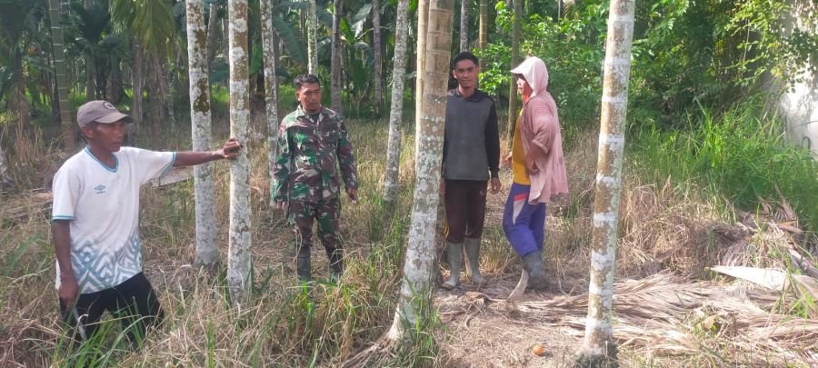 Babinsa Koramil 07/Reteh Sisir Tapal Batas, Pencegahan Karhutla Diperkuat
