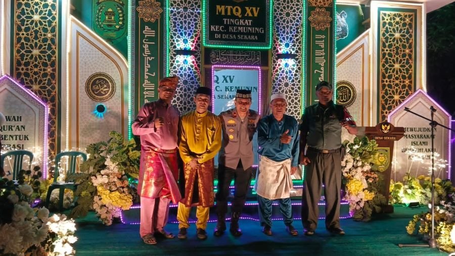 Babinsa Koramil 09/Kemuning Hadiri Penutupan MTQ XXXIV Kemuning di Desa Sekara