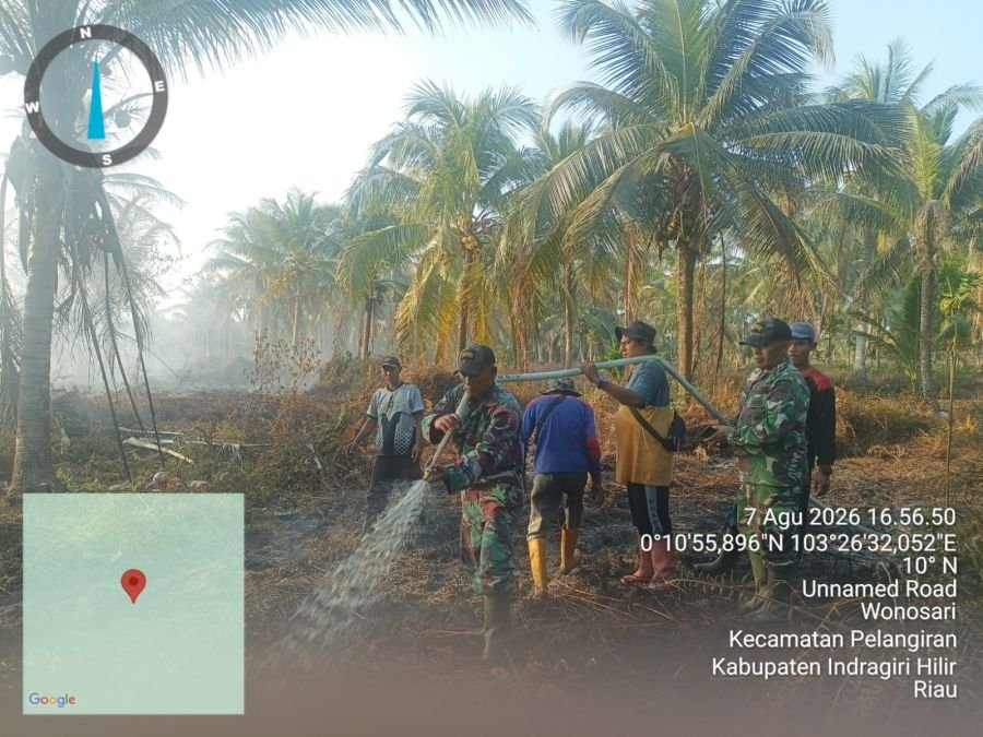 Babinsa Koramil 10/Pelangiran Berjibaku Padamkan Karhutla di Wonosari, Pendingin Terus Berlanjut