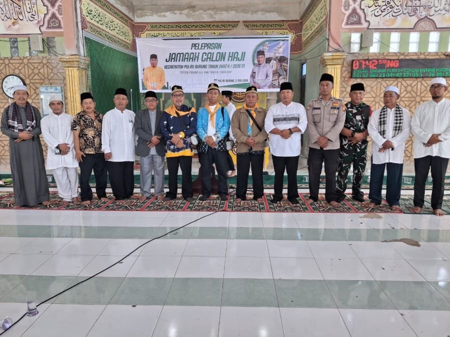 Babinsa Koramil 11/Pulau Burung Hadiri Pelepasan Jamaah Haji Kecamatan Pulau Burung Tahun 2026