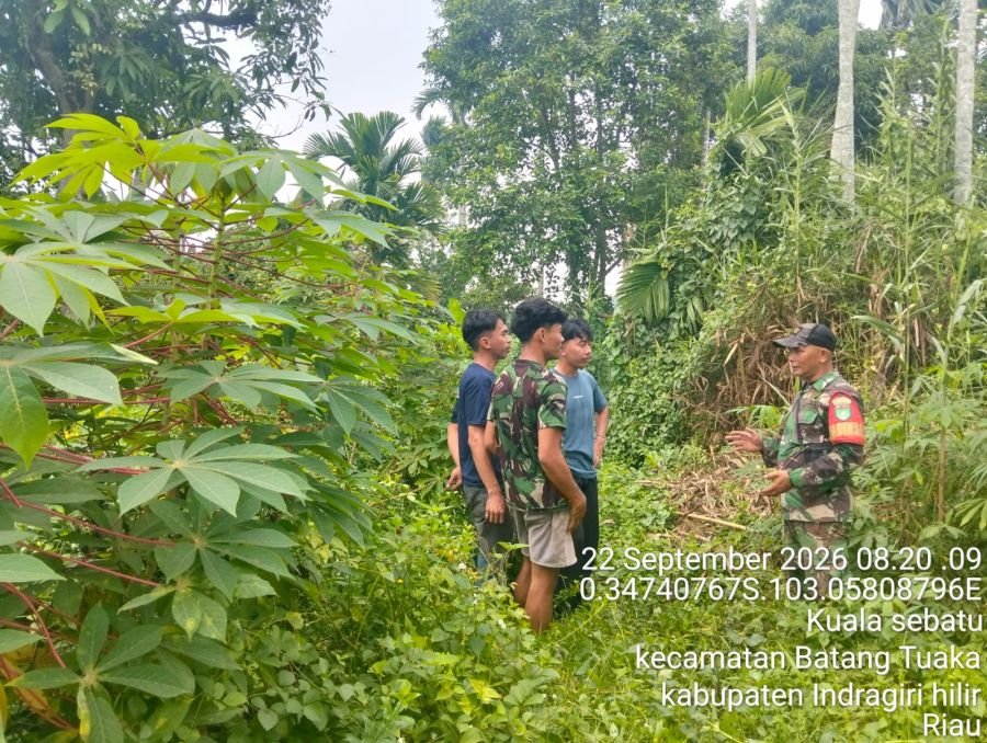 Babinsa Koramil 12 Batang Tuaka Patroli Tapal Batas, Api dan Asap Nihil
