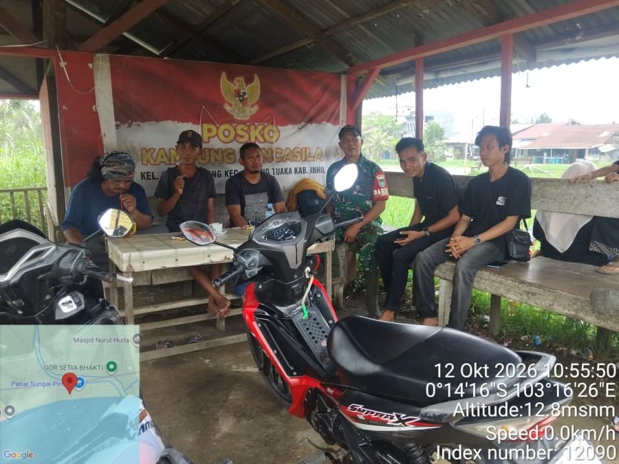 Babinsa Koramil 12/Batang Tuaka Ajak Warga Sungai Piring Jaga Keamanan dan Cegah Karhutla