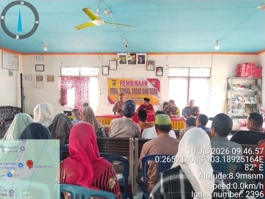 Babinsa Koramil 12/Batang Tuaka Hadiri Pembinaan Tokoh Masyarakat di Desa Sungai Luar