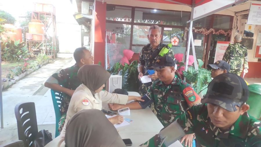 Babinsa Koramil 12/Batang Tuaka Ikuti Donor Darah dalam Rangka HUT ke-1 Kodam XIX/TT