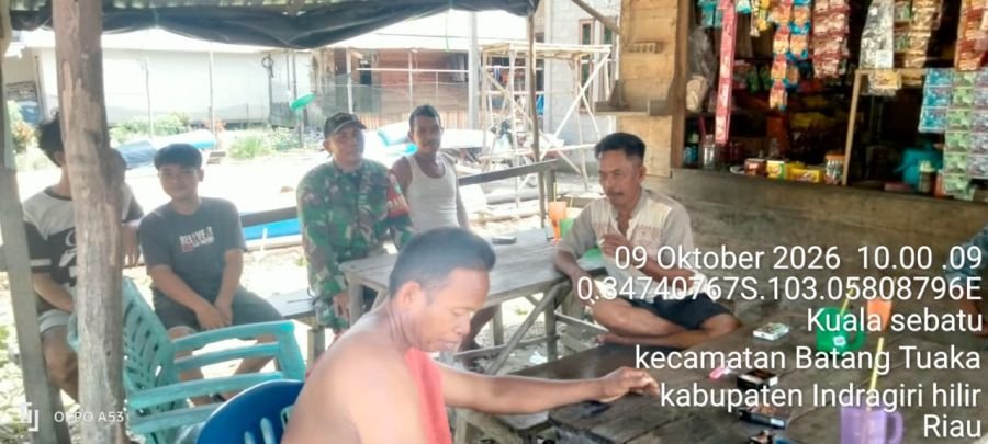 Babinsa Koramil 12/Batang Tuaka Imbau Warga Waspadai Hoaks dan Cegah Karhutla