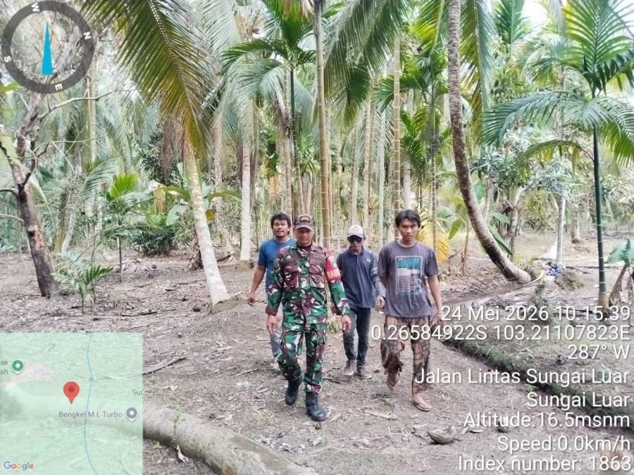 Babinsa Koramil 12/Batang Tuaka Laksanakan Sosialisasi dan Patroli Tapal Batas, Titik Api Nihil