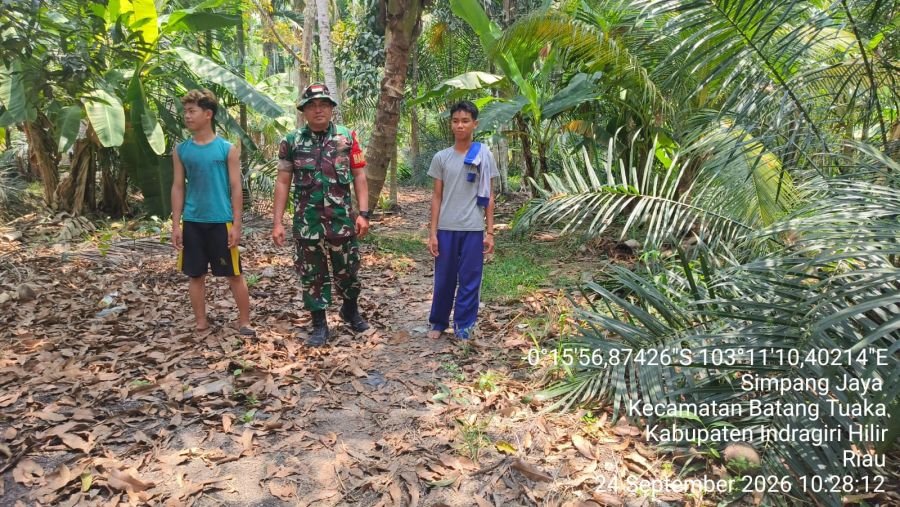 Babinsa Koramil 12/Batang Tuaka Patroli Karhutla, Titik Api Nihil