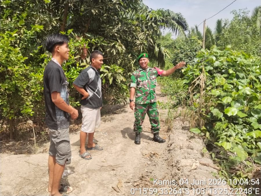 Babinsa Koramil 12/BTK Patroli Tapal Batas, Titik Api Nihil