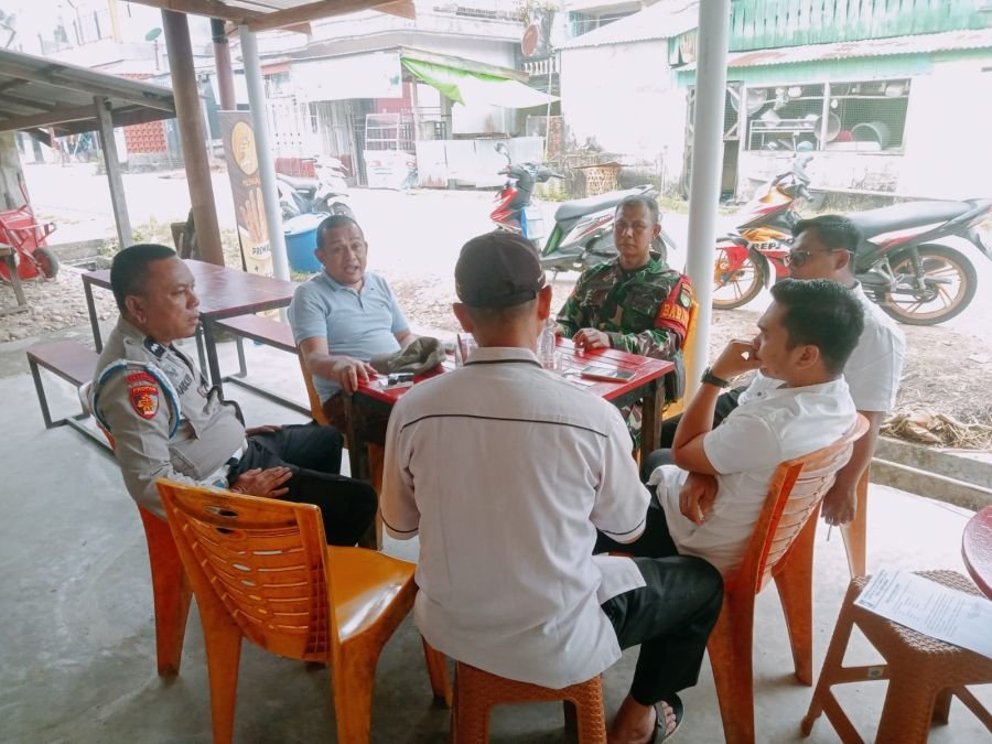 Babinsa koramil 12/Xlll koto kampar gelar silaturahmi bersama warga desa gunung malelo