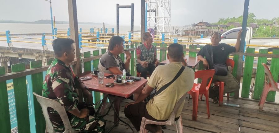 Babinsa Kundur Utara Perkuat Kedekatan dengan Warga Binaan