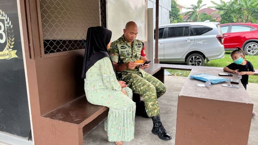 Babinsa Labuh Baru Timur Laksanakan Pendataan Perlinsos, Dukung Penyaluran Bantuan Tepat Sasaran