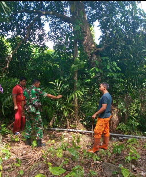 Babinsa Limau Manis Perkuat Sinergi dengan Pemerintah Desa dan Cegah Karhutla