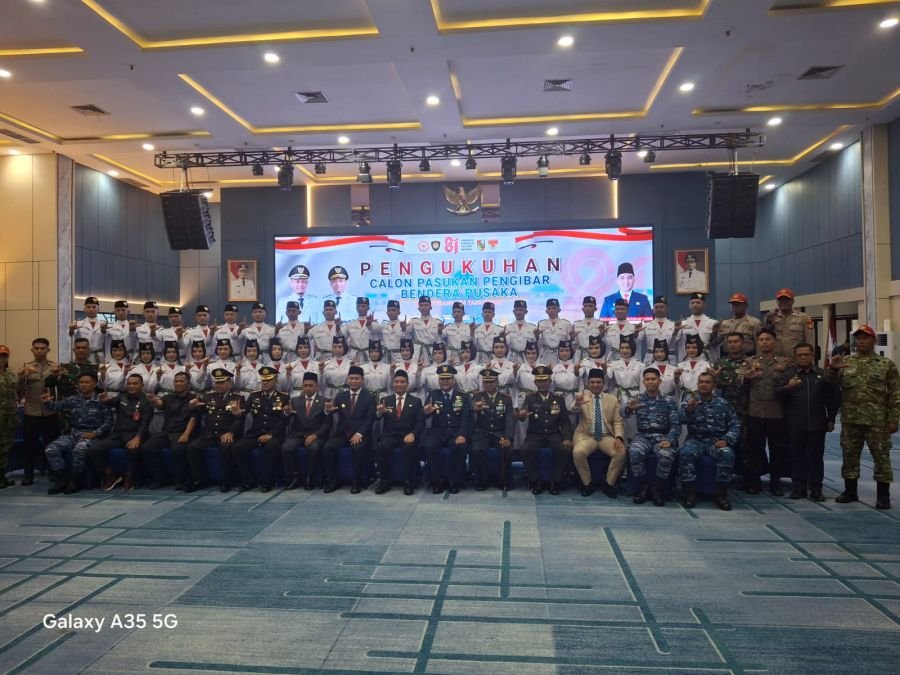 Babinsa Monitor Pengukuhan Paskibraka Pekanbaru, Siap Emban Tugas Pengibaran Merah Putih