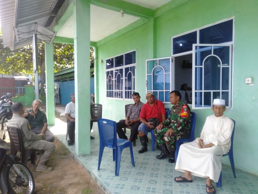 Babinsa Monitoring dan Pengamanan Pemilihan Ketua RT 007/RW 005 di Kelurahan Tanjungpinang Timur