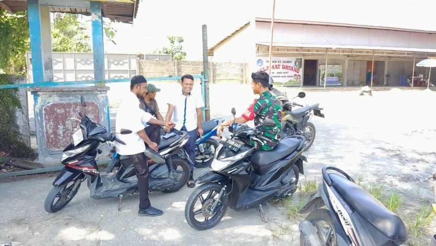 Babinsa Muara Fajar Timur Ajak Warga Perkuat Kepedulian Sosial dan Jaga Keamanan Lingkungan