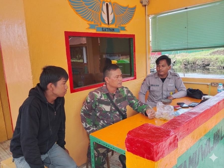 Babinsa Mumpa Bangun Sinergi Keamanan Bersama Satpam