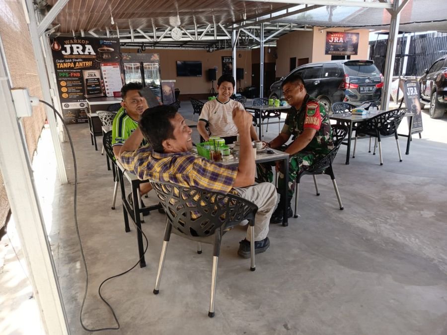 Babinsa Palas Ajak Warga Hidupkan Kembali Poskamling, Jaga Lingkungan Tetap Aman