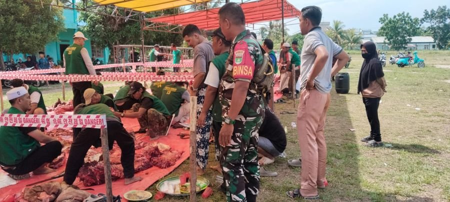 Babinsa Pamak Pastikan Kurban Berjalan Tertib dan Sesuai Syariat